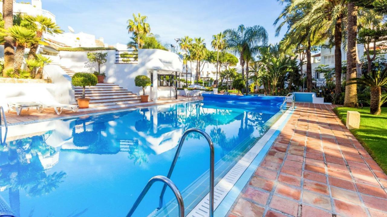 White Pearl Beach - Elviria Playa Марбелья Экстерьер фото